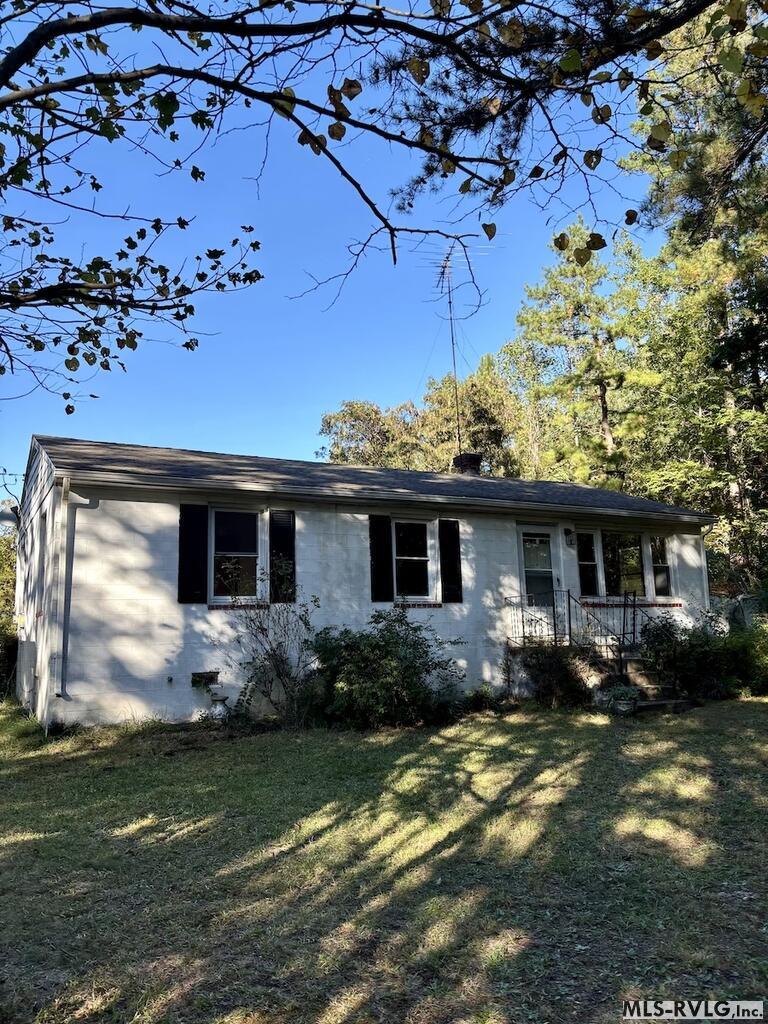4647 Poorhouse Rd Property Photo 1