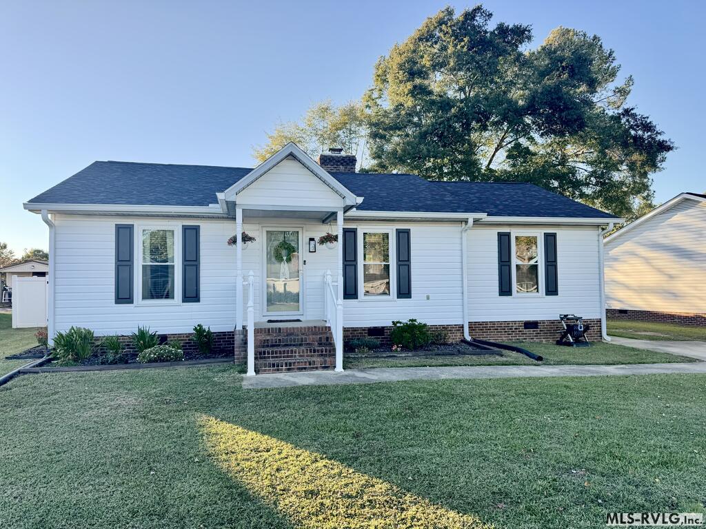 106 Robinson Drive Property Photo 1