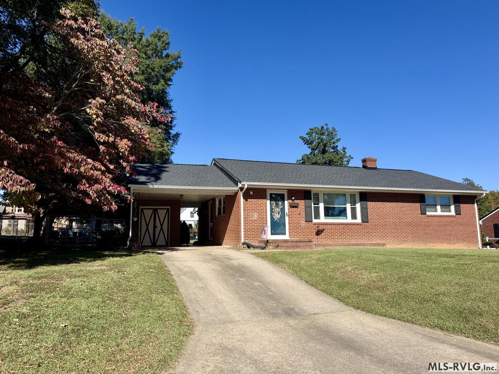 121 Rock Castle Ave Property Photo 1