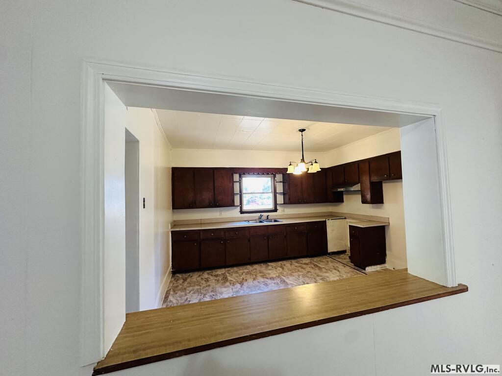 205 W Church St Property Photo 12