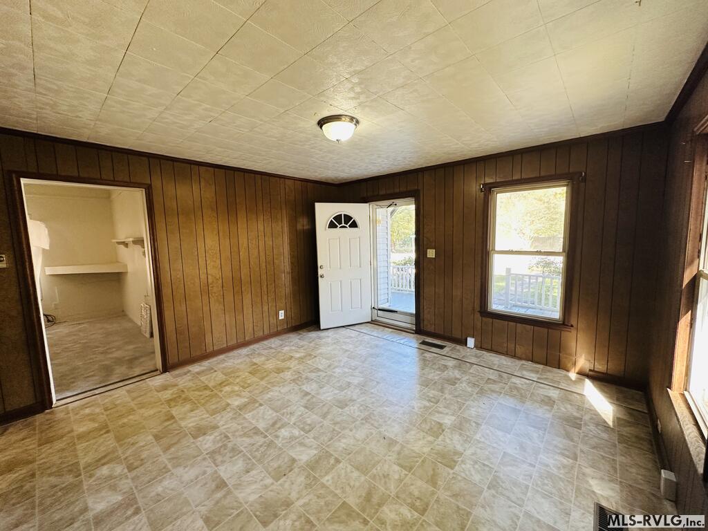 205 W Church St Property Photo 13