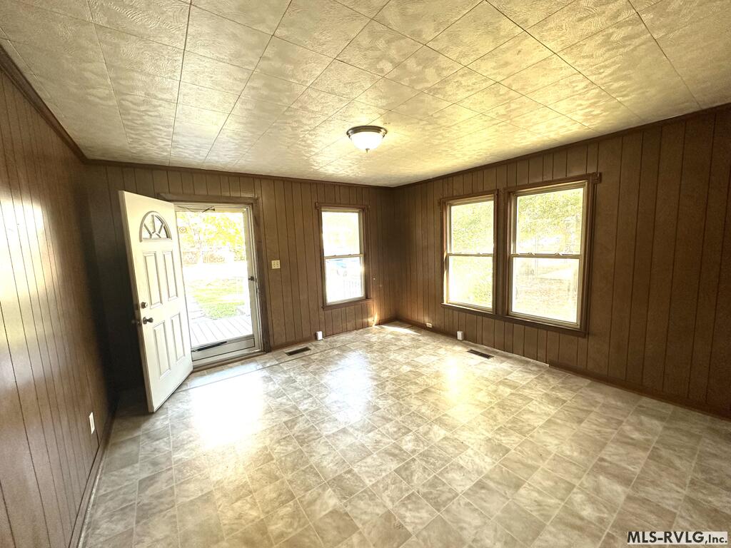 205 W Church St Property Photo 14