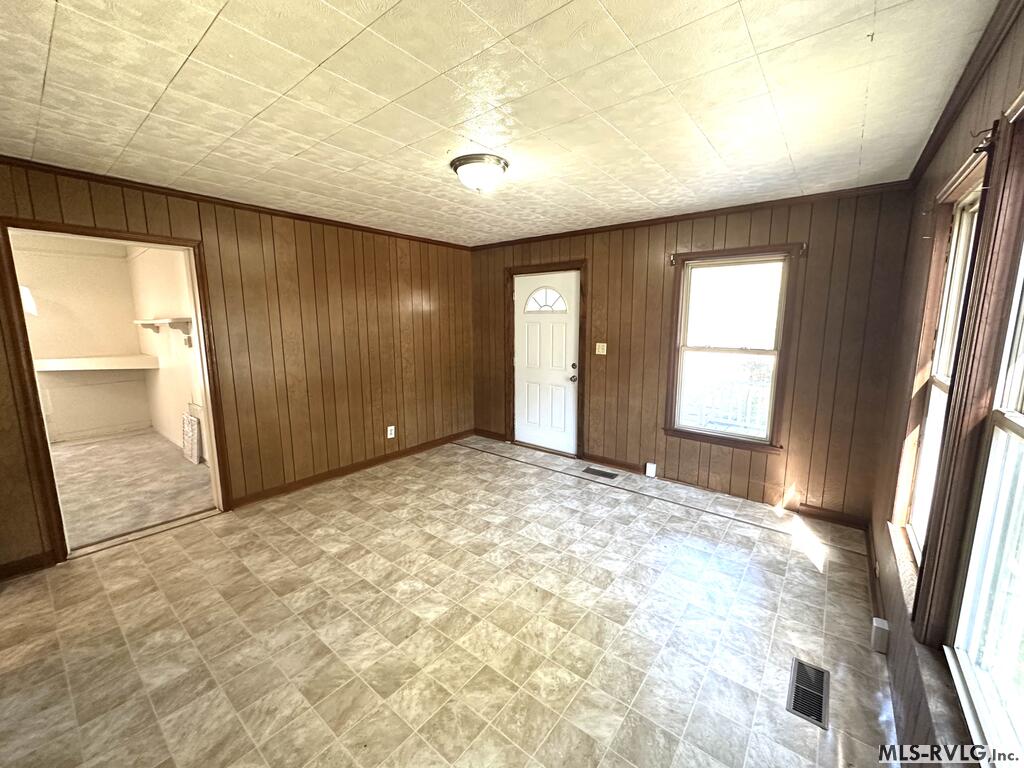 205 W Church St Property Photo 15