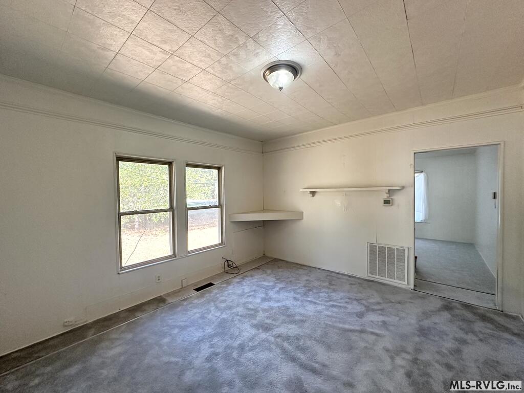 205 W Church St Property Photo 22