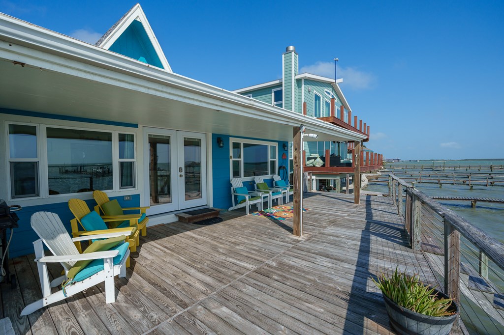 1014 Bayshore Dr. Property Photo 6