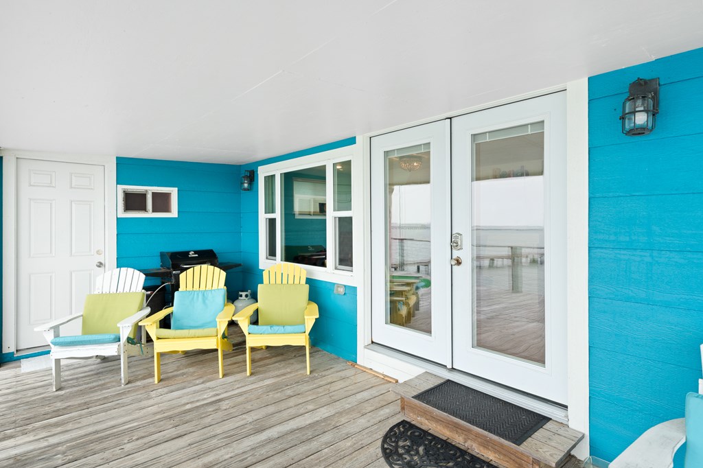 1014 Bayshore Dr. Property Photo 8
