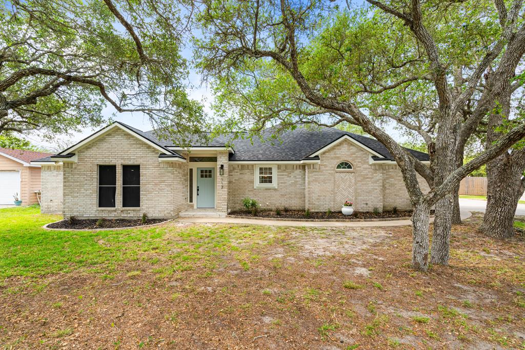 112 S Sierra Woods Property Image