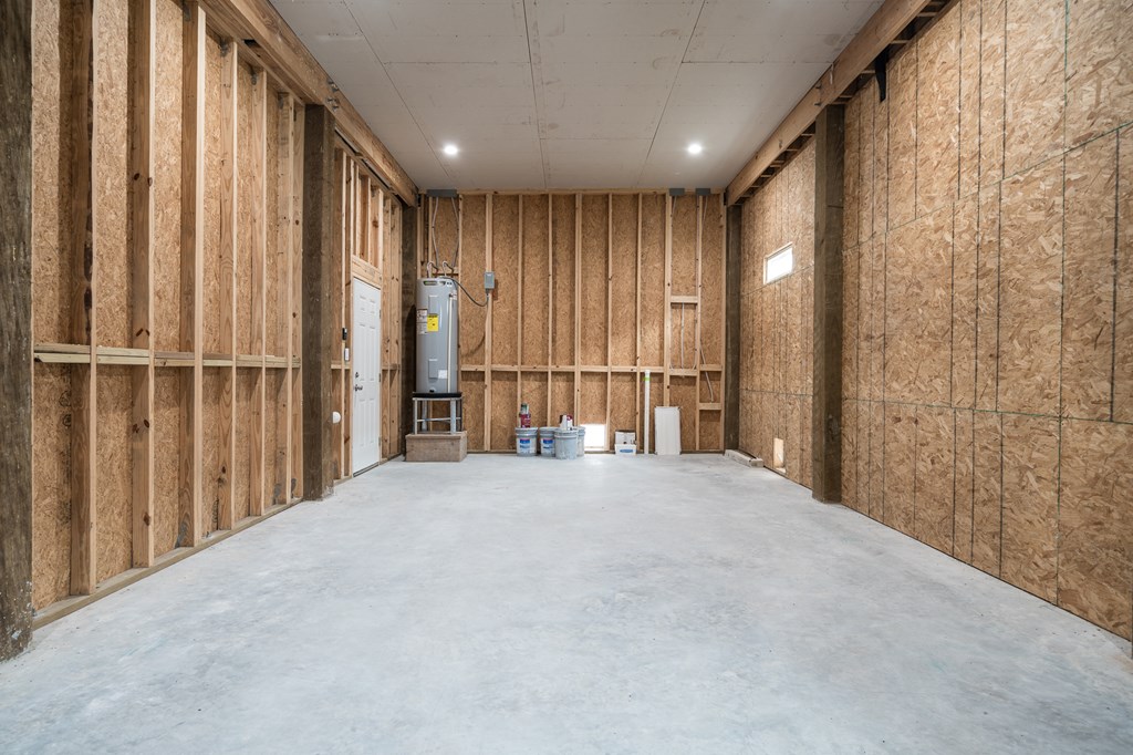 1007 S Live Oak Property Photo 34