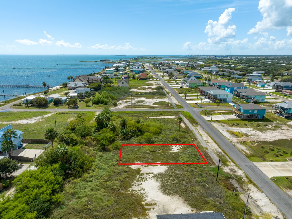 1120 S Magnolia St. Property Photo 6