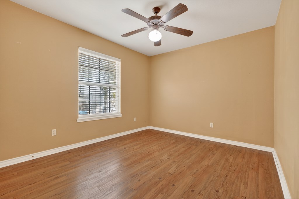 461 Augusta Dr. Property Photo 30