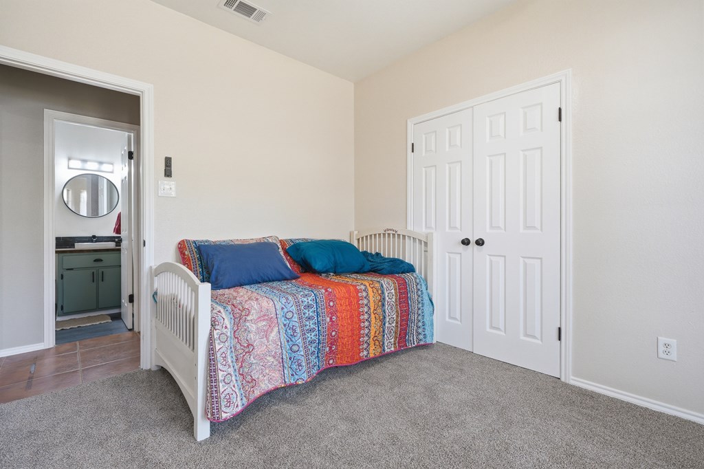 2169 Timberleaf Cir. Property Photo 23