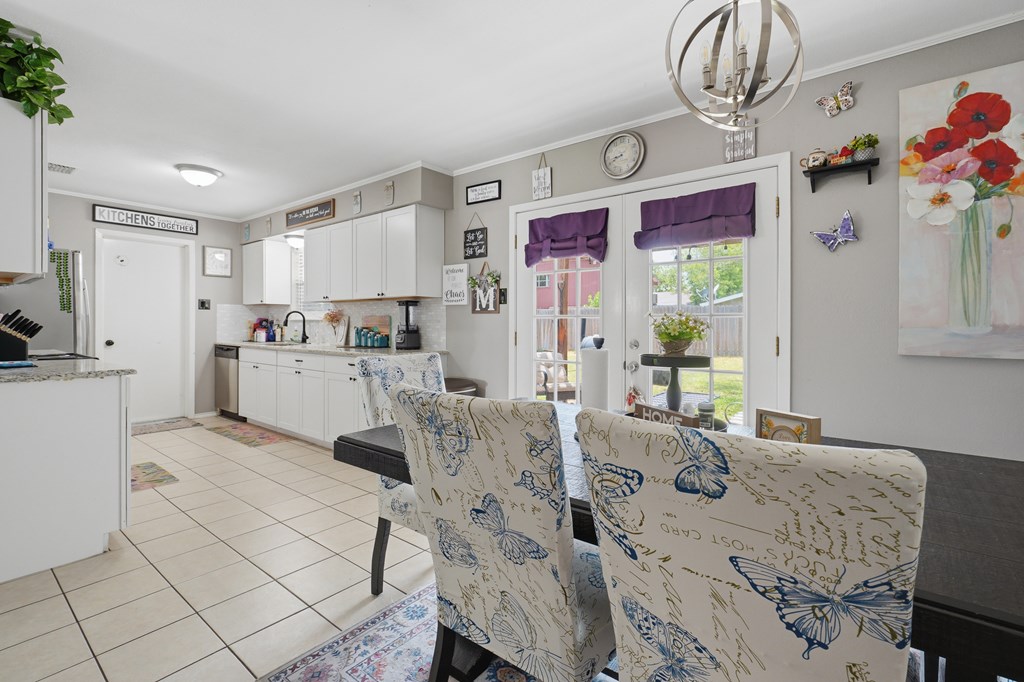 2113 Westwind Circle Property Photo 15
