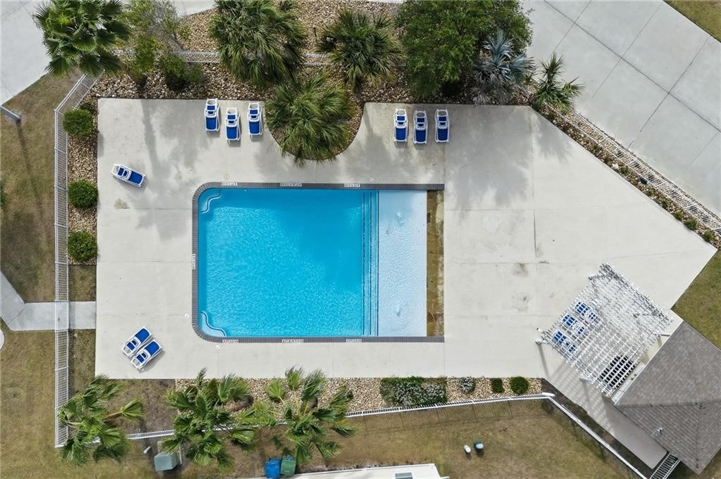 158 S Nautica Property Photo 27