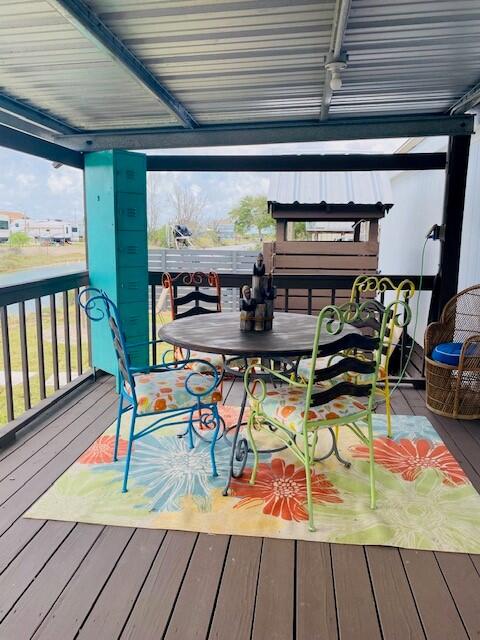 218 W Speckled Trout Property Photo 8
