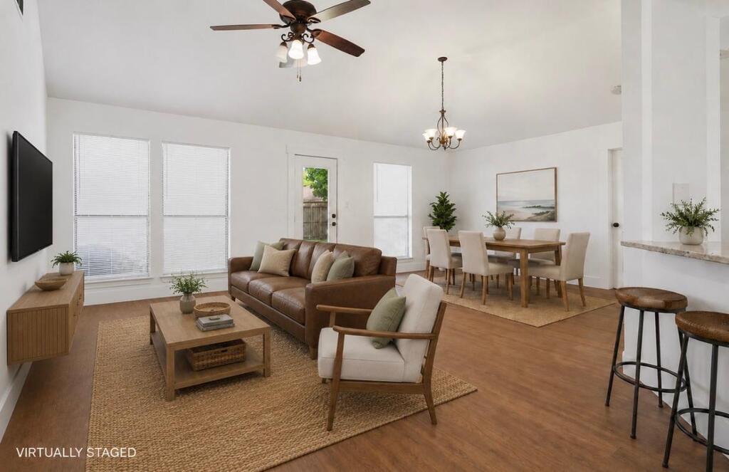 2087 Sabal Dr. Property Photo 7