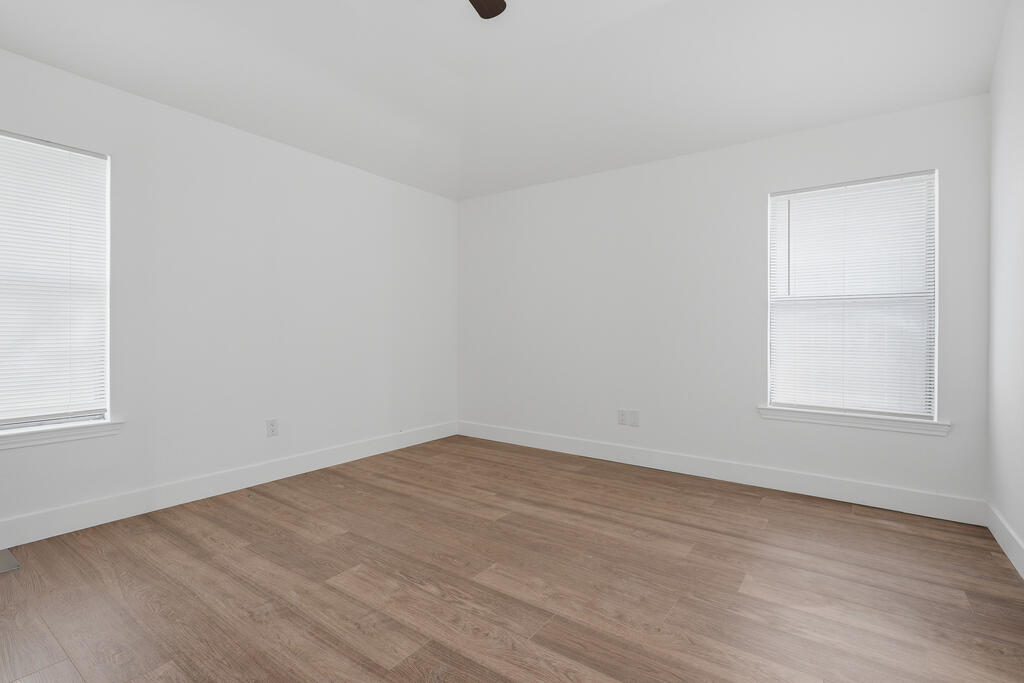 2087 Sabal Dr. Property Photo 25