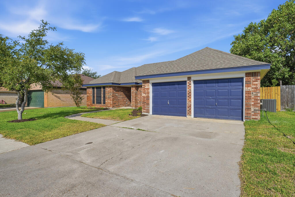 2087 Sabal Dr. Property Photo 34