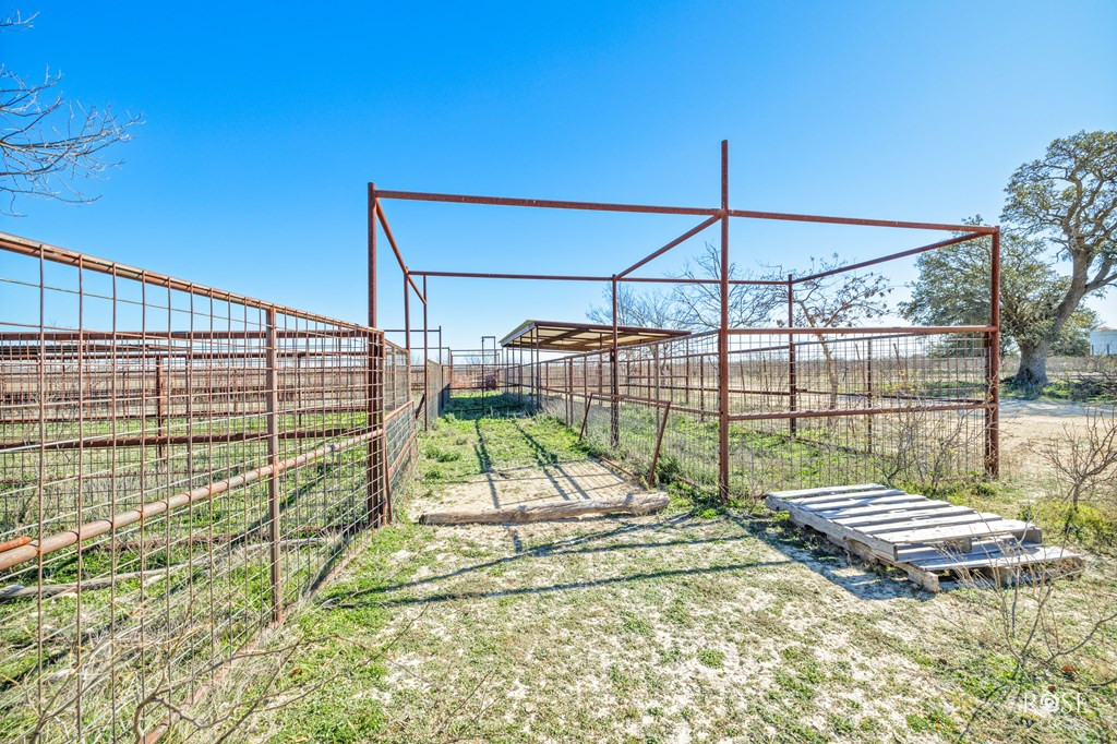 6199 Ranch Rd 864 Property Photo 27