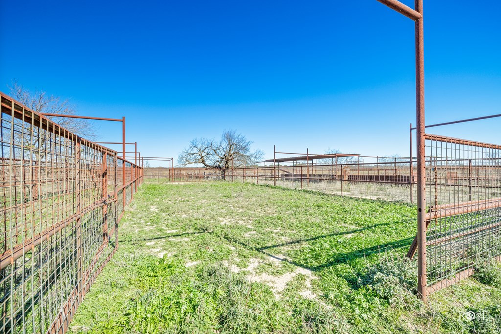 6199 Ranch Rd 864 Property Photo 28