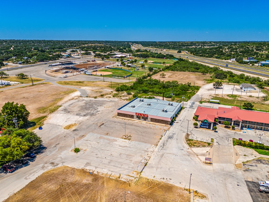 223 N Hwy 277n Property Photo 3