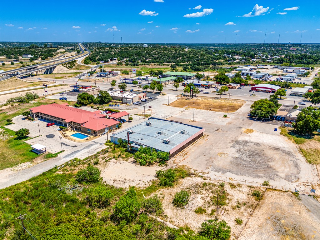 223 N Hwy 277n Property Photo 7