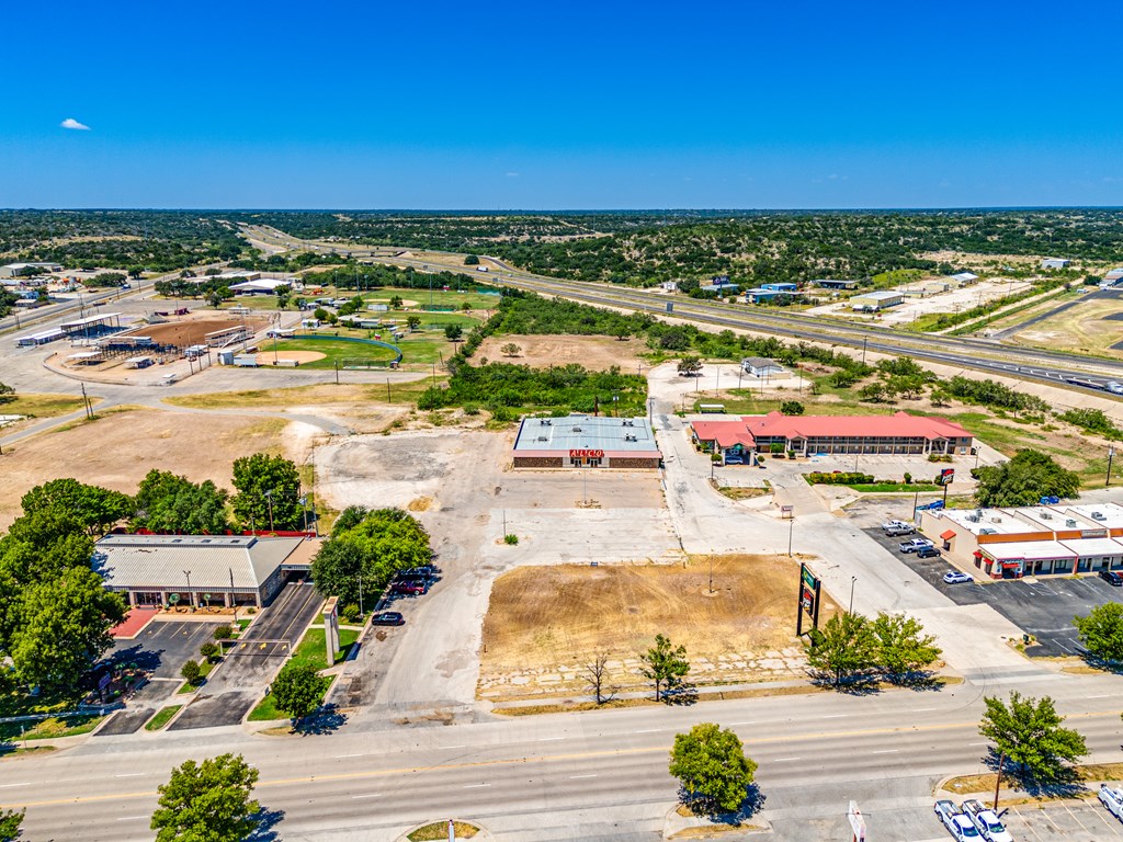 223 N Hwy 277n Property Photo 12