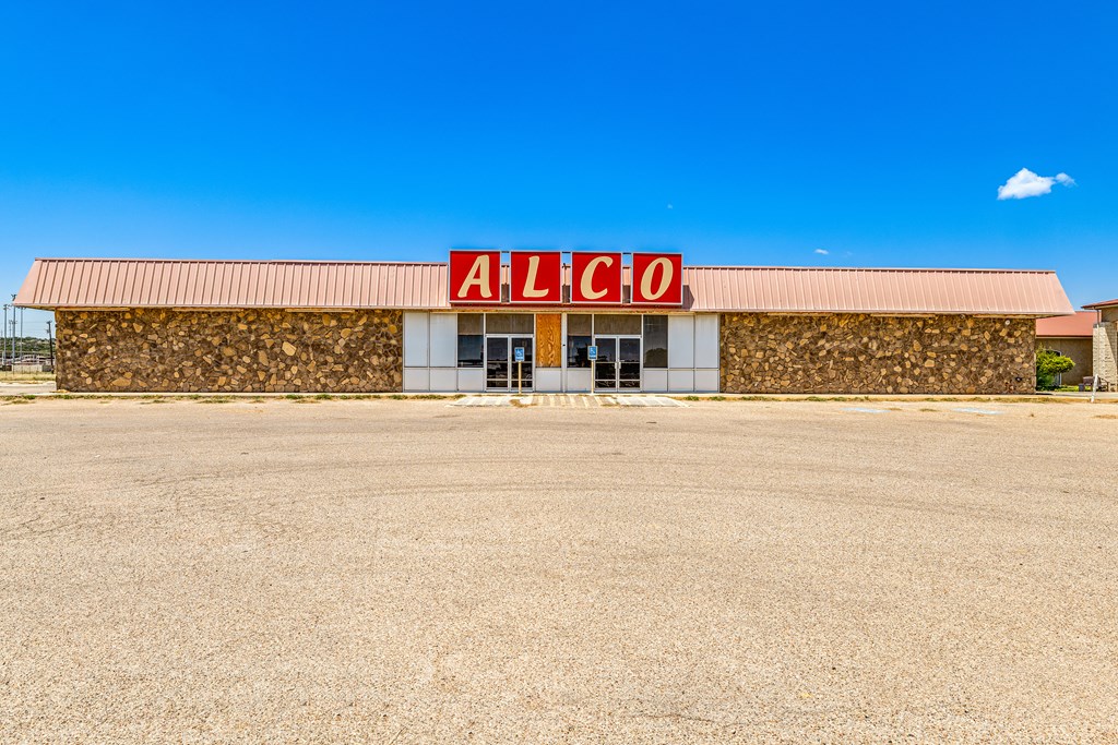 223 N Hwy 277n Property Photo 18