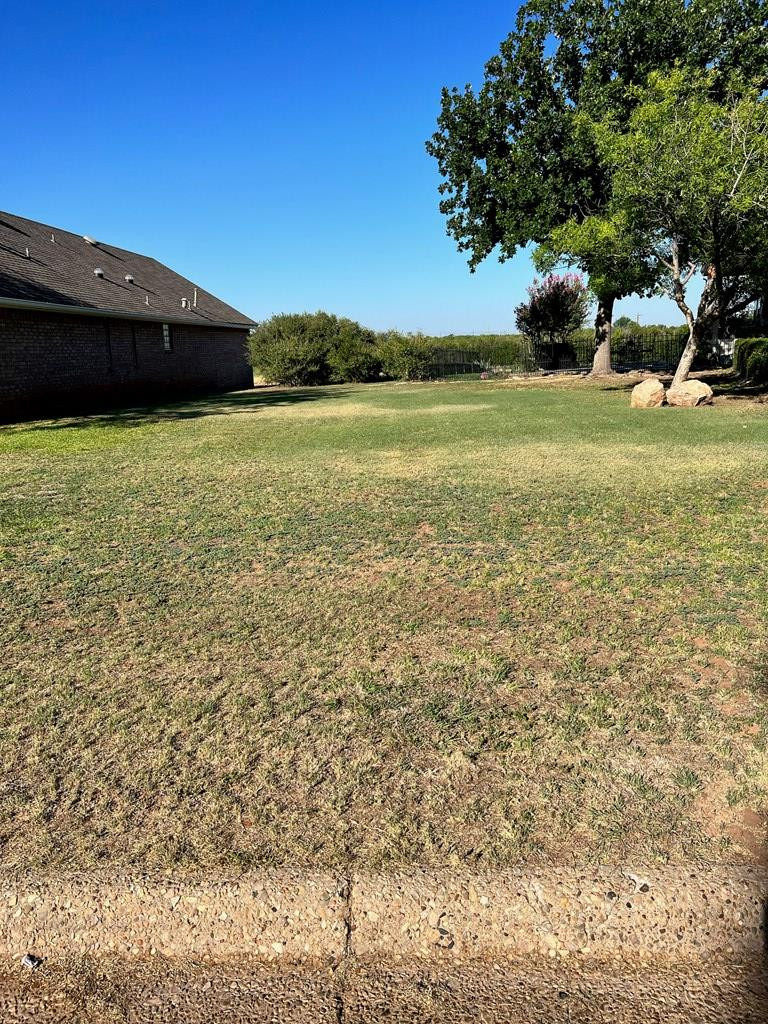 4 Southridge Drive Property Photo 2