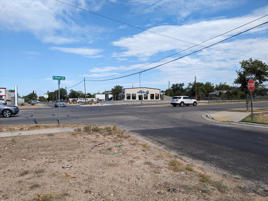 N/a Bryant Boulevard Property Photo 4