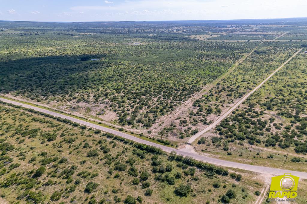 16033 Door Key Rd Property Photo 1