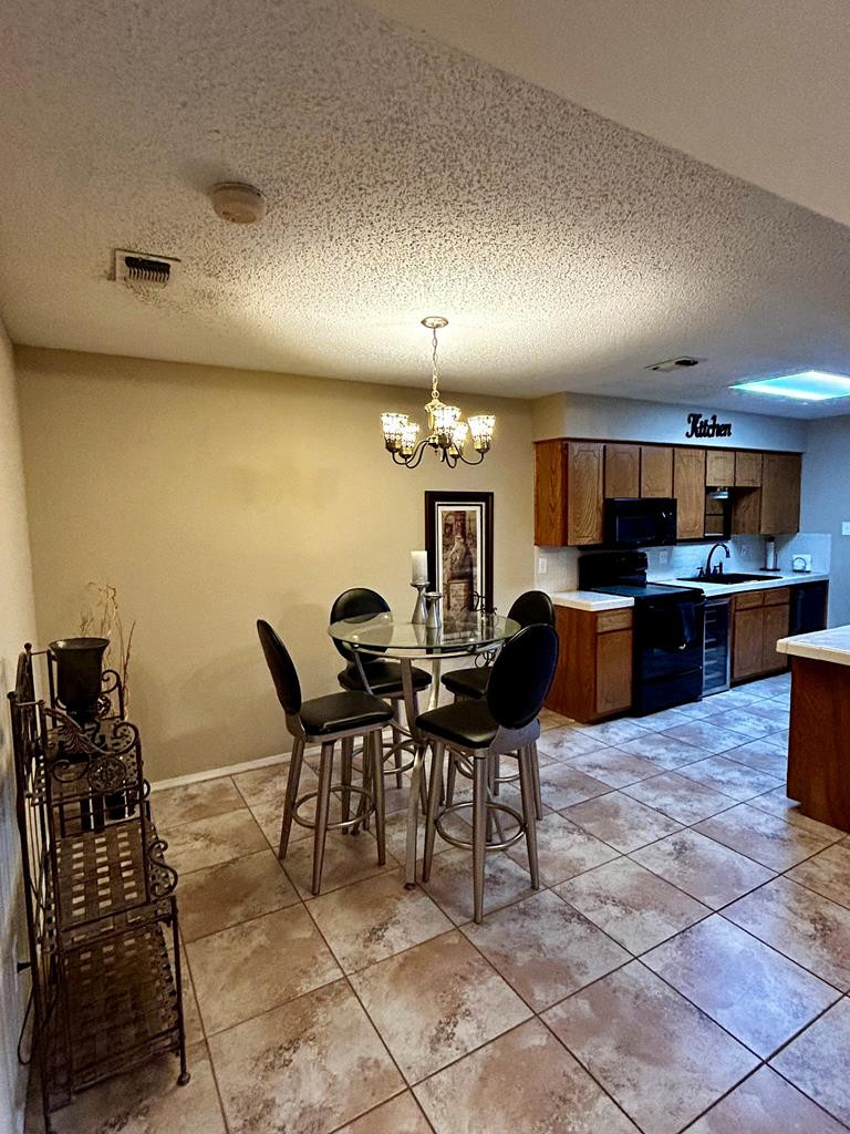 2237 Valleyview Boulevard Property Photo 13