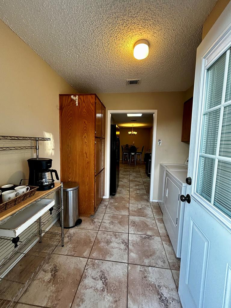 2237 Valleyview Boulevard Property Photo 17