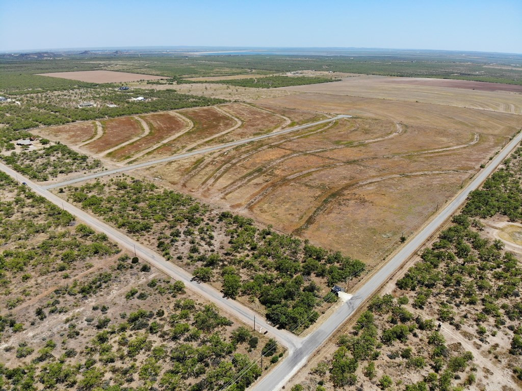 3582 Upland Trail Property Photo 8