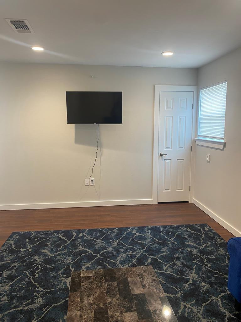 46 E Washington Street Property Photo 11