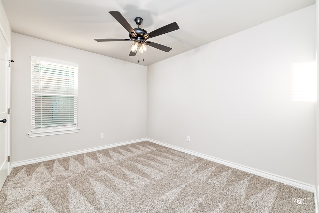 3125 Cedarhill Dr Property Photo 17