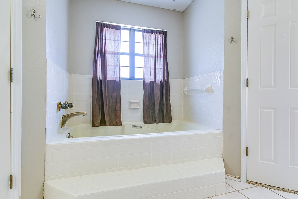 4705 Bermuda Dr Property Photo 23