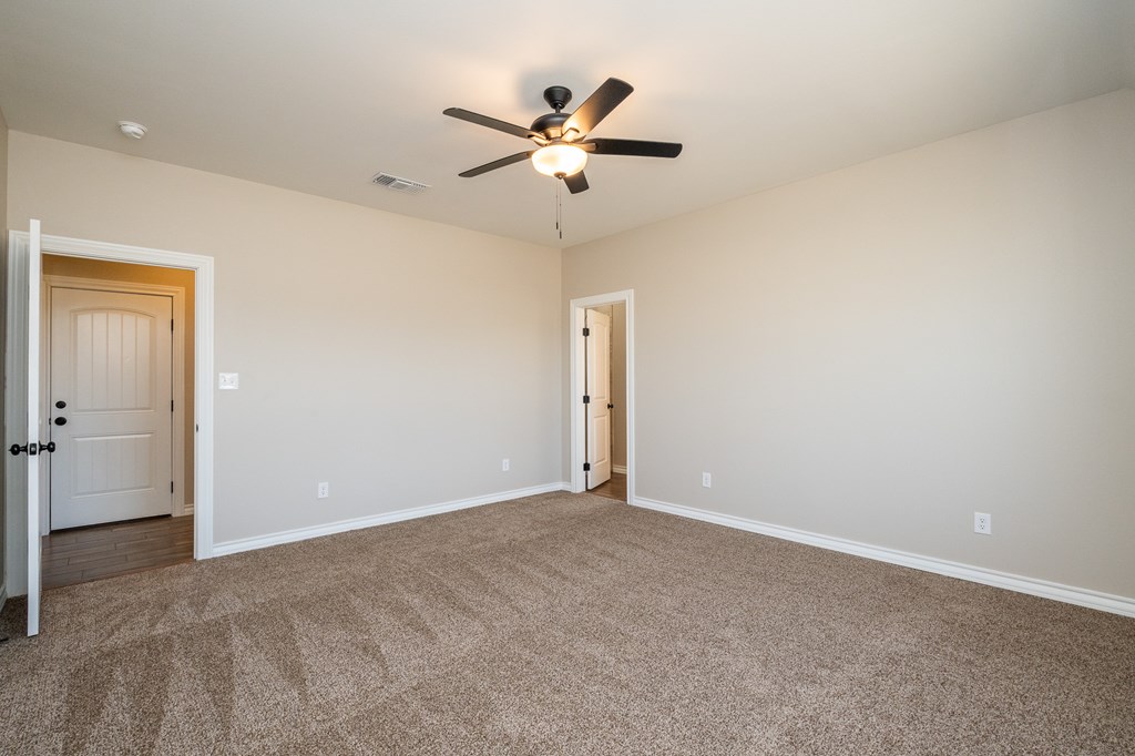 2967 Reindeer Run Property Photo 10