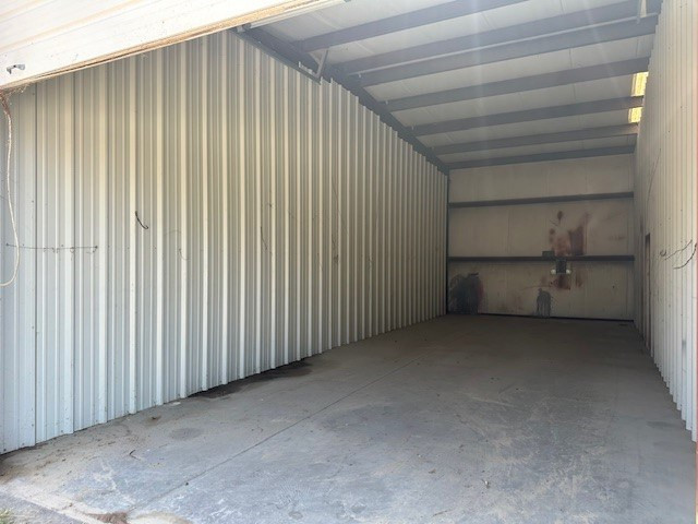 7725 Knickerbocker Road Property Photo 3
