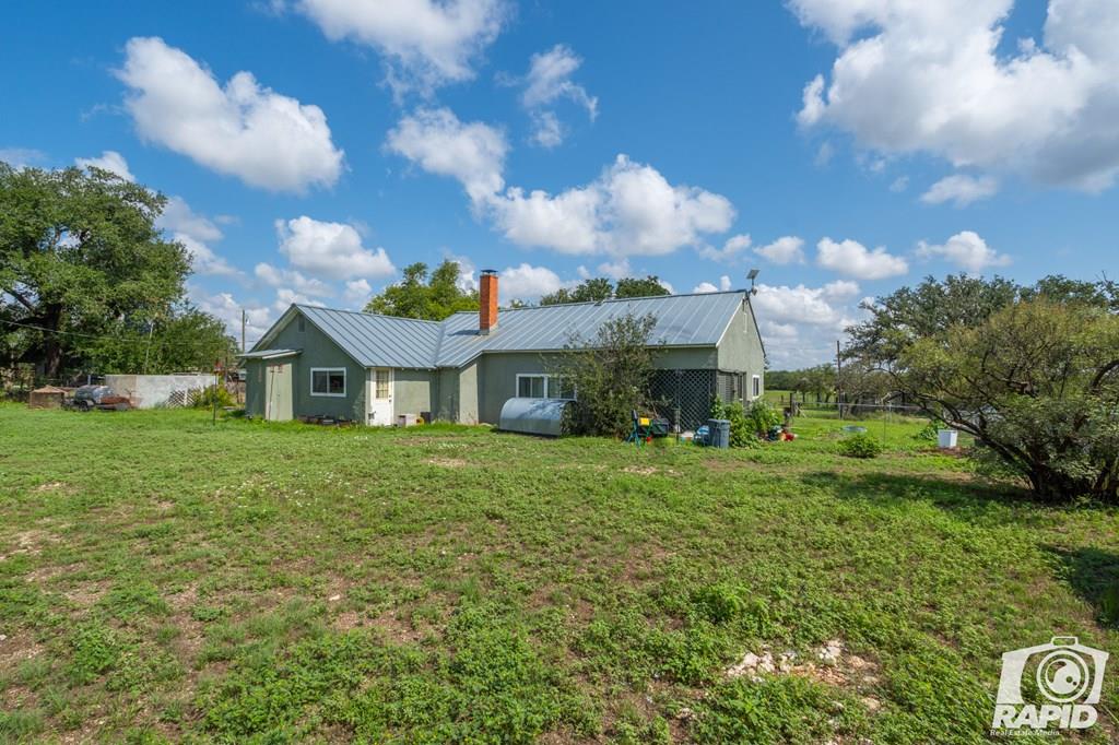 9286 County Road 2335 Property Photo 1