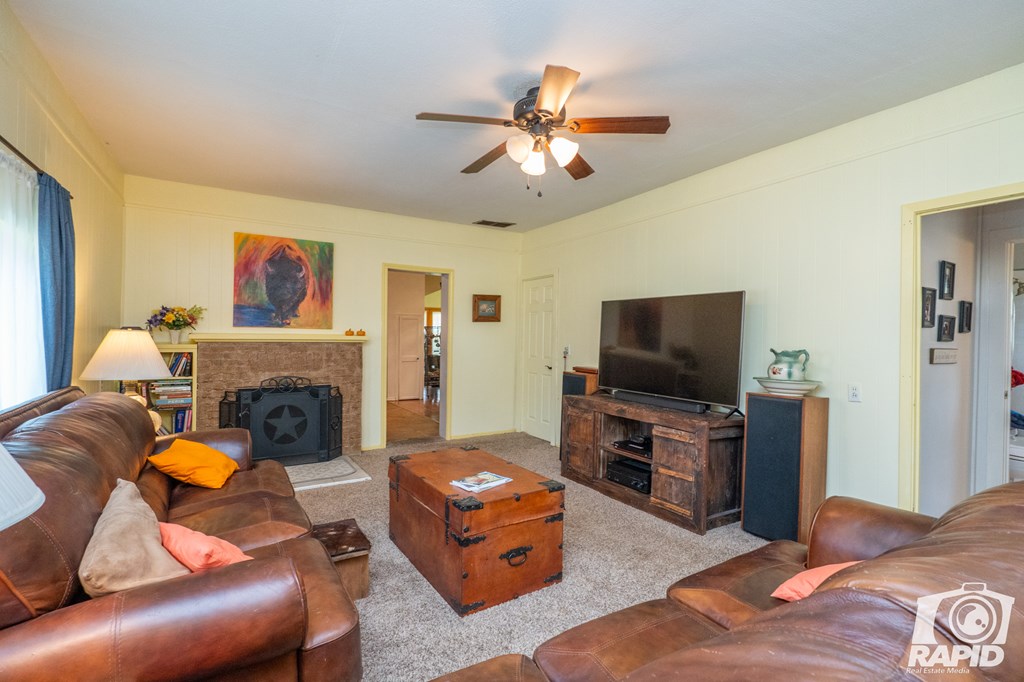 9286 County Road 2335 Property Photo 15