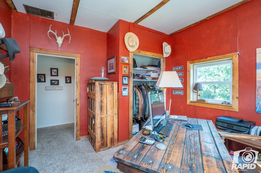 9286 County Road 2335 Property Photo 20
