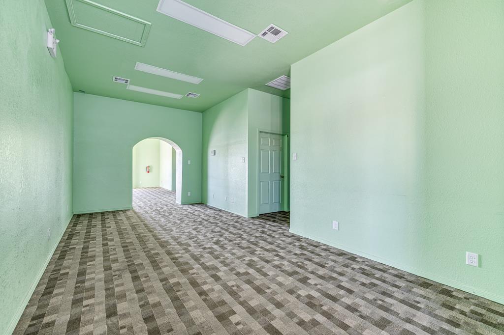 1619 S Chadbourne St Property Photo 8