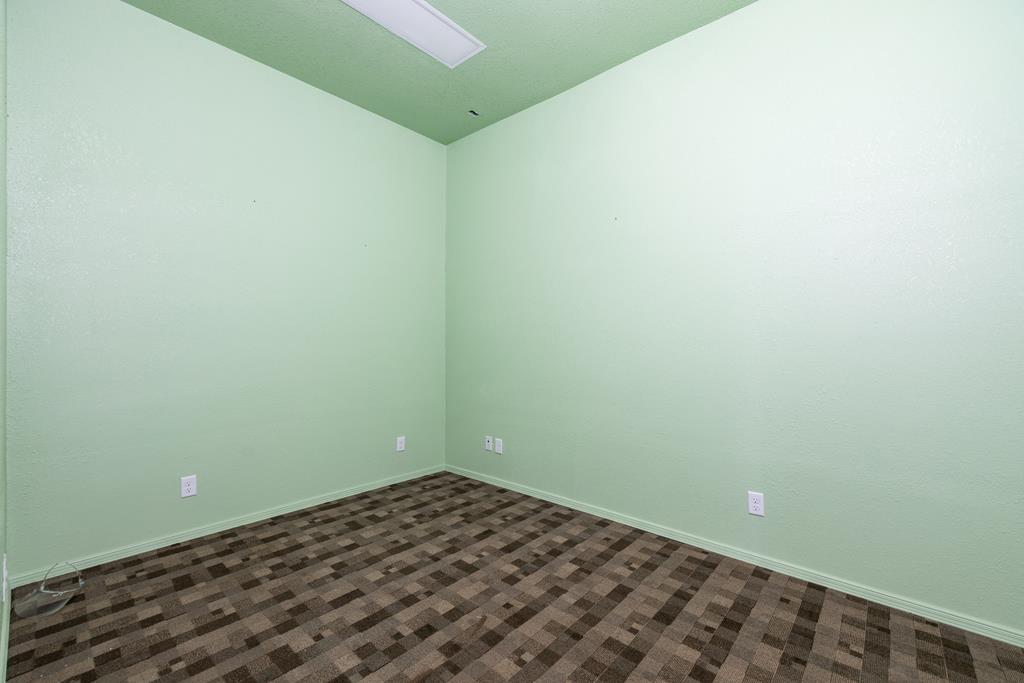 1619 S Chadbourne St Property Photo 9