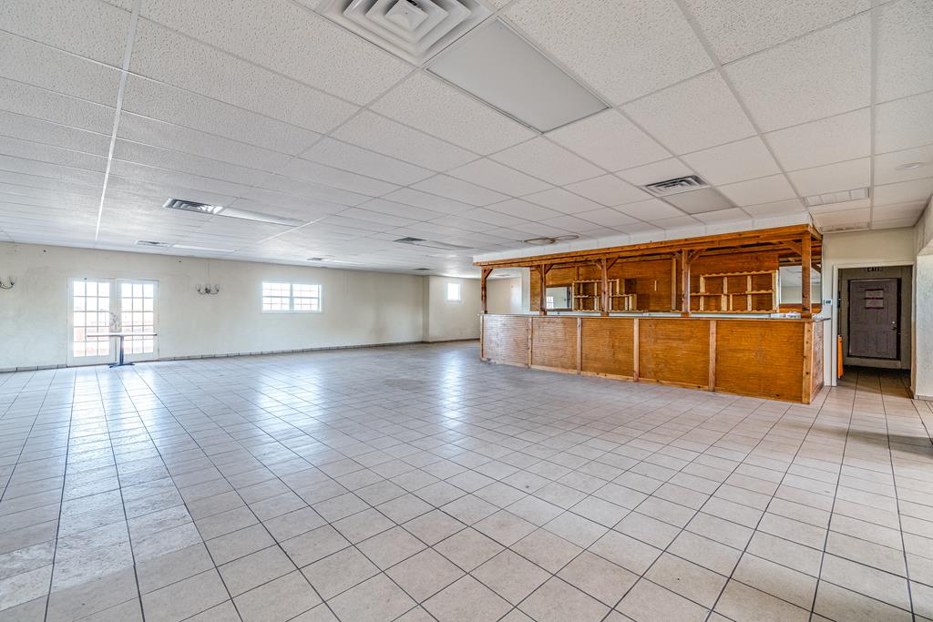 1619 S Chadbourne St Property Photo 16