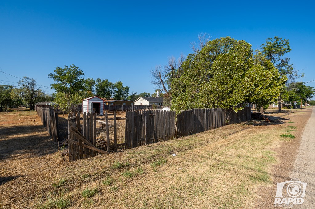 401 S Washington Dr Property Photo 30