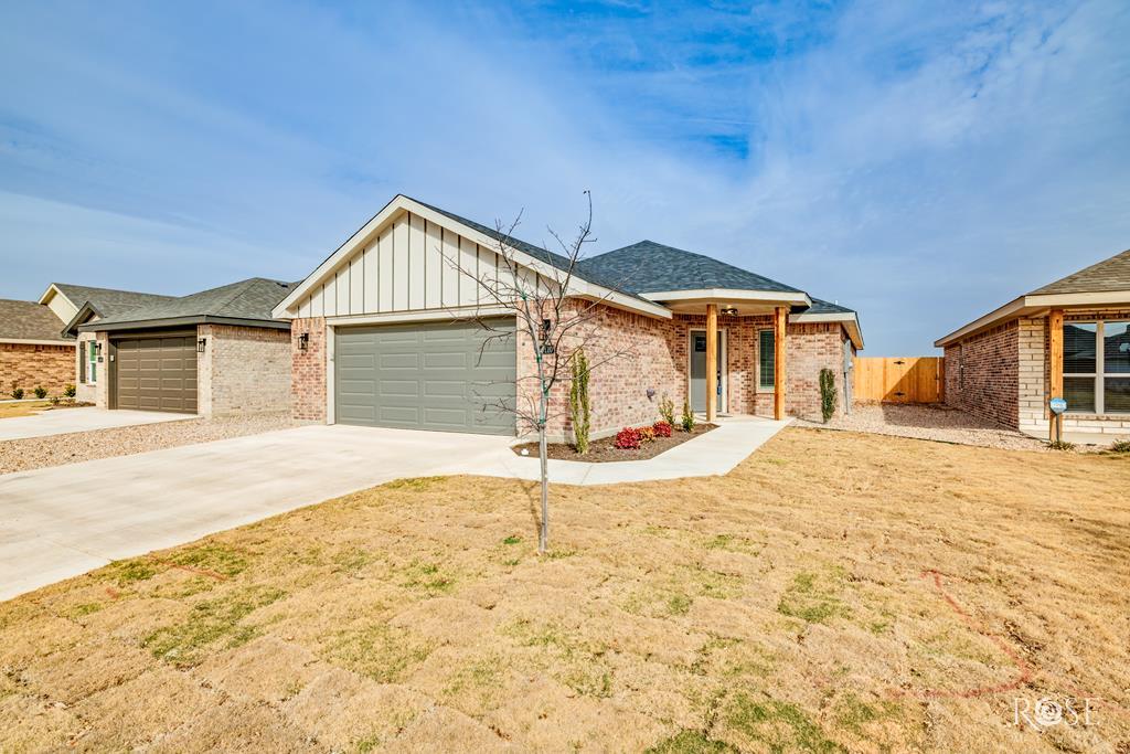 6110 Stone Canyon Trail Property Photo 1