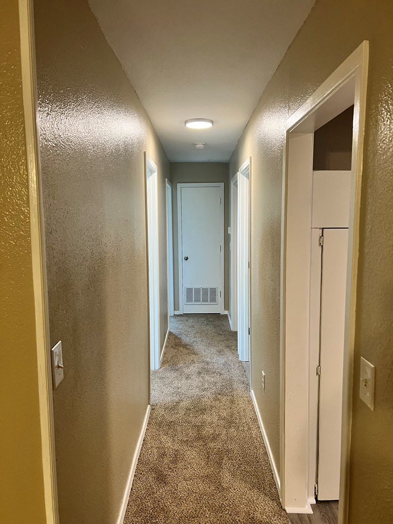 415 Montague Ave Property Photo 23