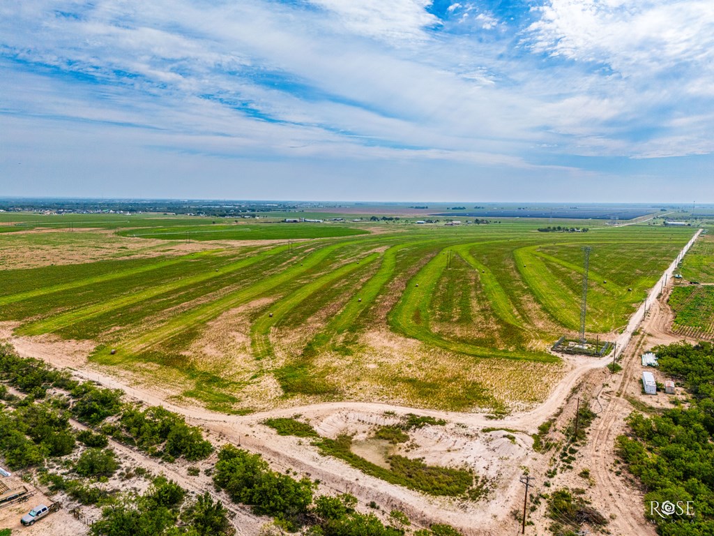 8241 S Ratliff Rd Property Photo 3