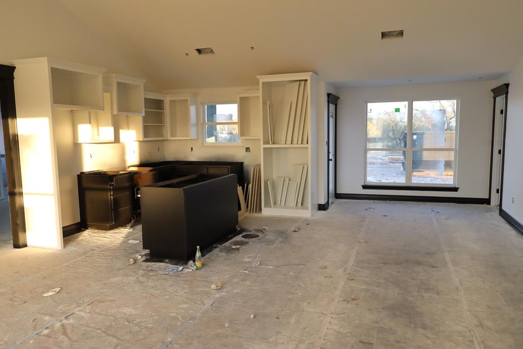 3216 Wild Boar Ct Property Photo 6