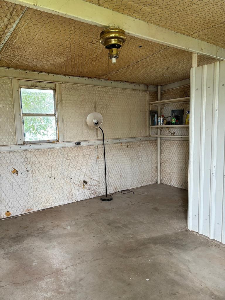 201 Commerce Street Property Photo 8